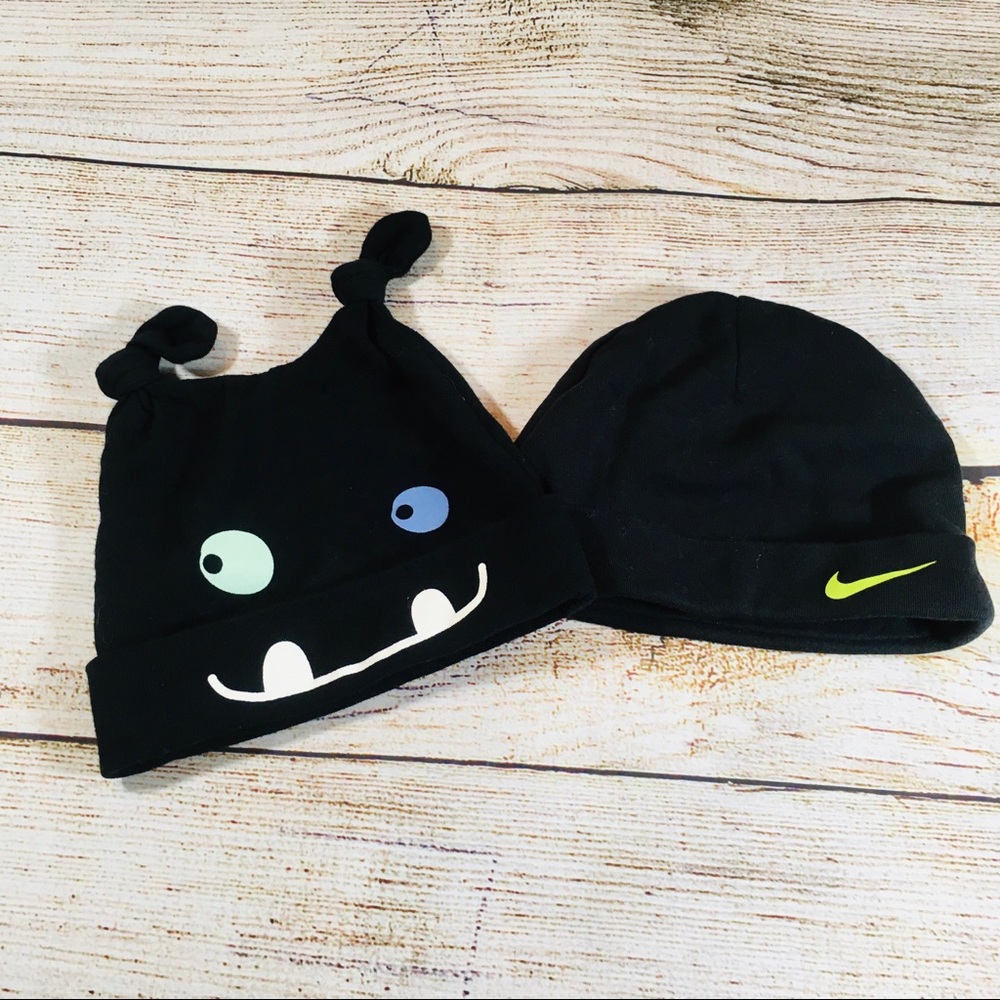 Toddler Beanie lot 18M